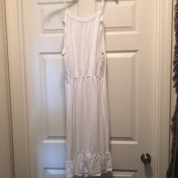SOLD ⭐️Sleeveless White linen dress - Picture 7 of 7
